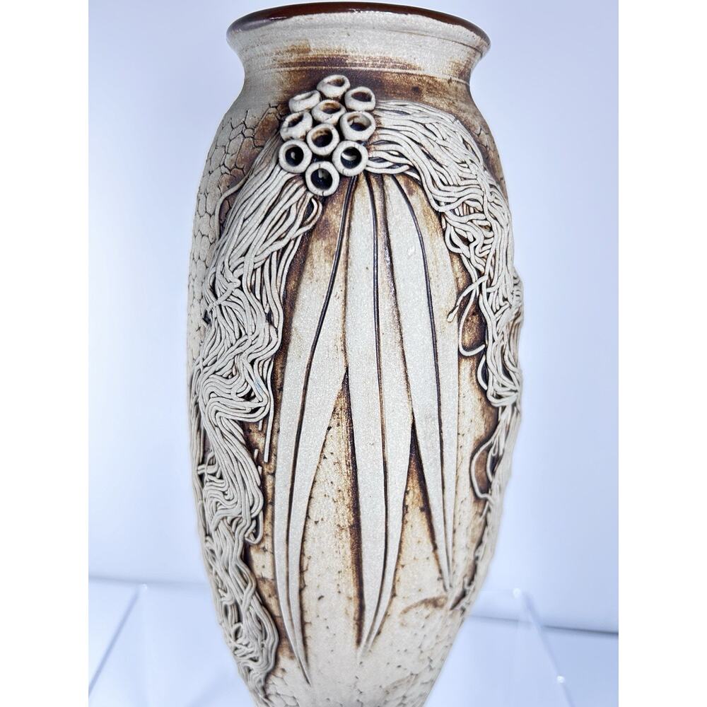 Wartook Pottery Australia Vase Gum Leaf Design Hand Crafted 9" Vintage Primitive - Picture 2 of 8